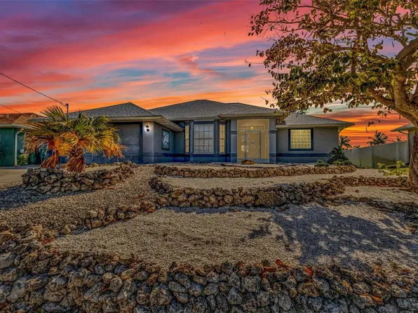 9582 Arsipe Cir, Pt Charlotte, FL 33981