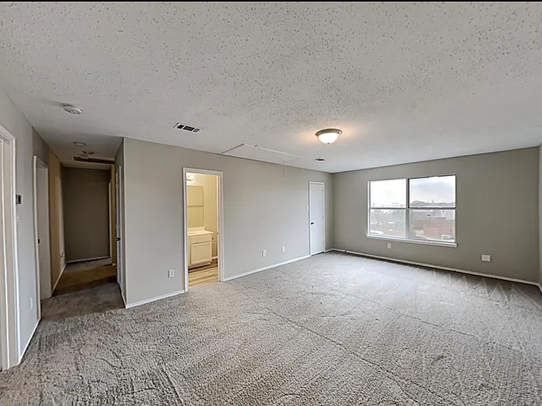 4329 Apple Dr — Photo 16
