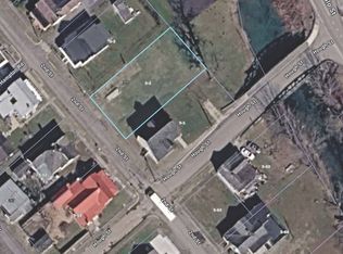 209 Park Dr, Mannington, WV 26582