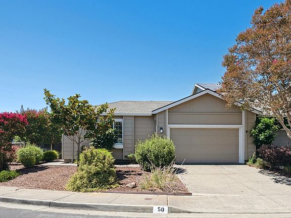 4th image of 50 Bedford Cove