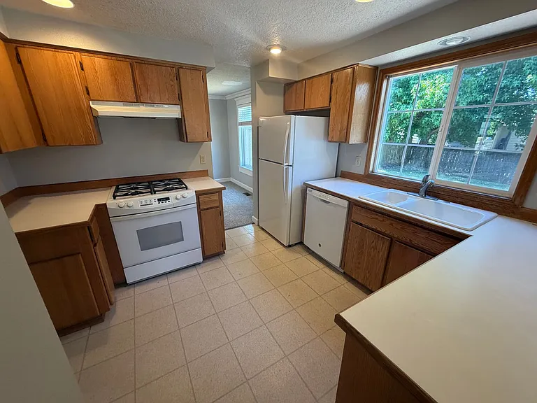 7095 SW 99th Pl — Photo 4