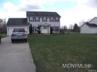 9134 Shelley Dr, Marcy, NY 13403