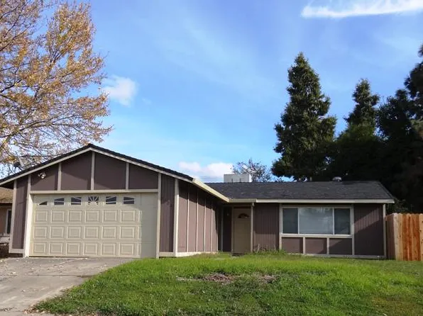 7104 Reyn Oaks Way, Sacramento, CA 95842