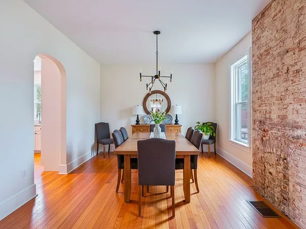 1825 Madison St, Saint Louis, MO 63106