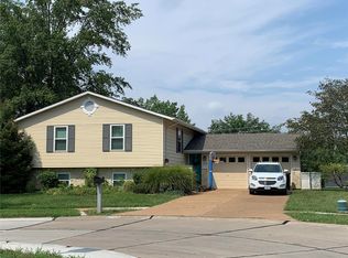 6763 China Lake Dr, Saint Louis, MO 63129