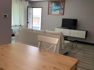 337 S Doheny Dr APT 3, Beverly Hills, CA 90211