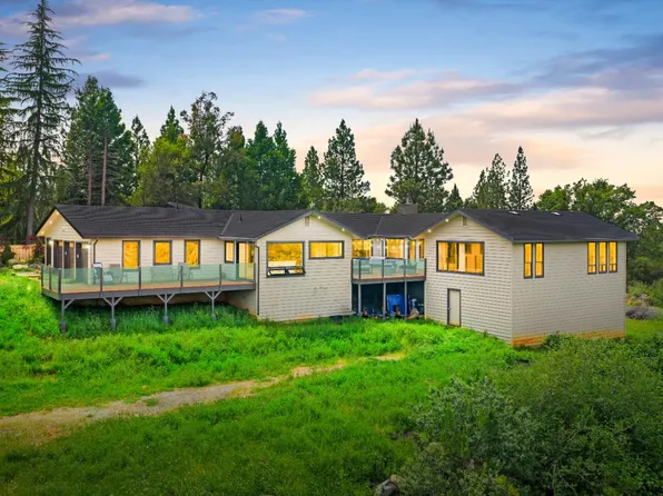 14105 Lodestar Dr, Grass Valley, CA 95949