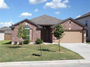 116 Flower Smith Ln, Jarrell, TX 76537