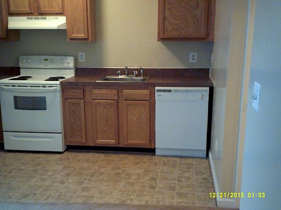 3rd image of 14843 Porterfield Dr APT 4