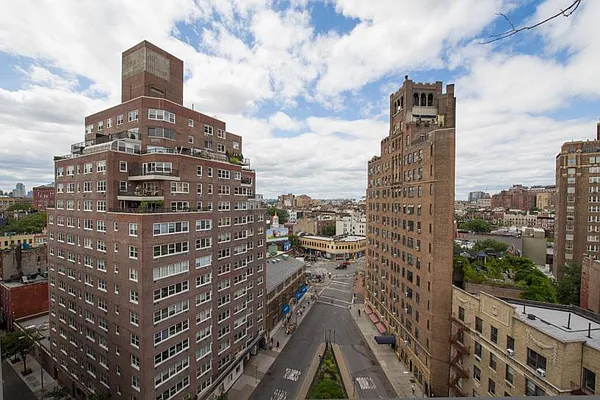 Rented by Keller Williams NYC | media 23