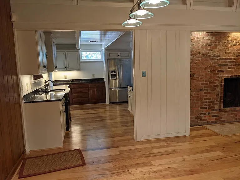 223 Edgefield Ave NW — Photo 10