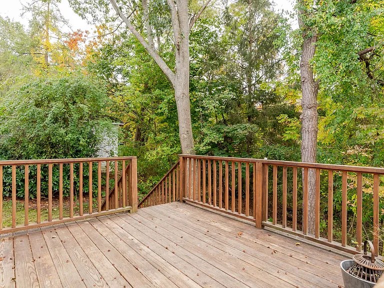 59 Boothby Ave — Photo 42