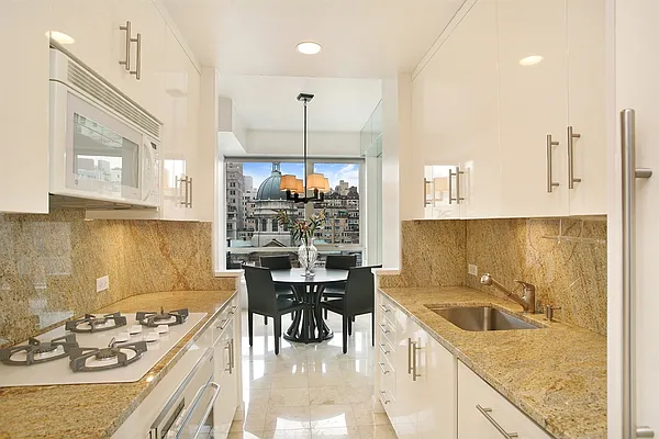 Sold by Corcoran | media 4