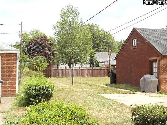 5th image of 3289-3291 Rocky River Dr