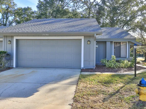 1890 Silver Fern Rd, Port Orange, FL 32128