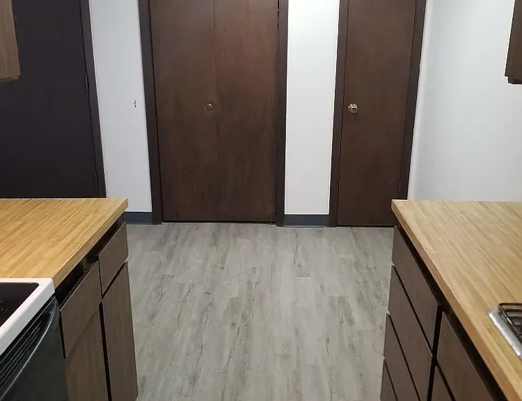 Spartan Dr — Photo 10