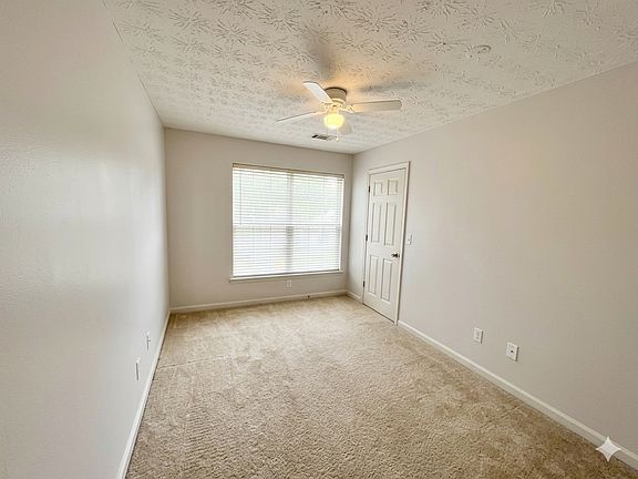 5th image of 4811 Zephyr Cove Pl