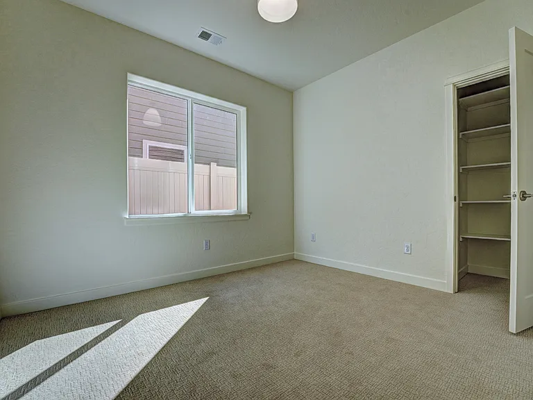 1914 Korima Dr — Photo 33