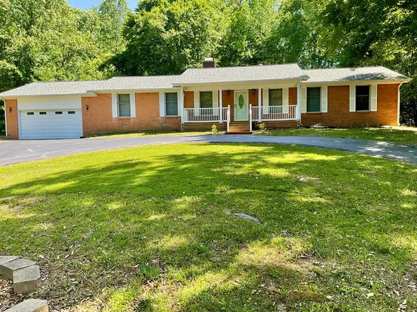 1144 Cedar Dr, Camden, TN 38320