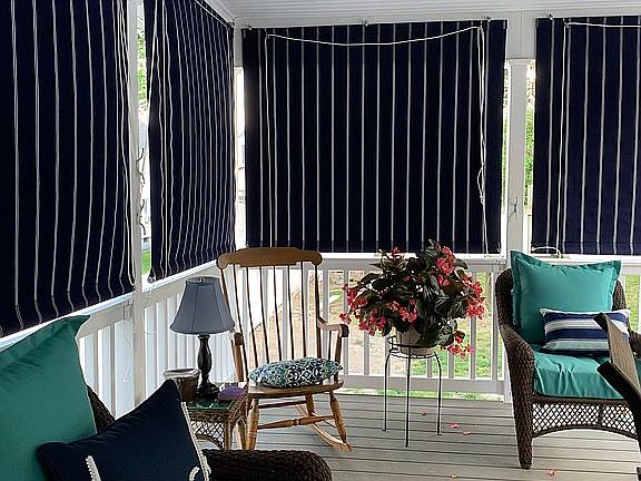 Beautiful back porch 