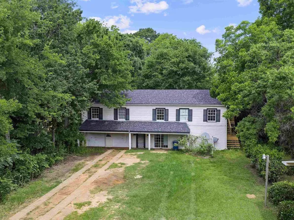 805 W Rusk St, Marshall, TX 75670