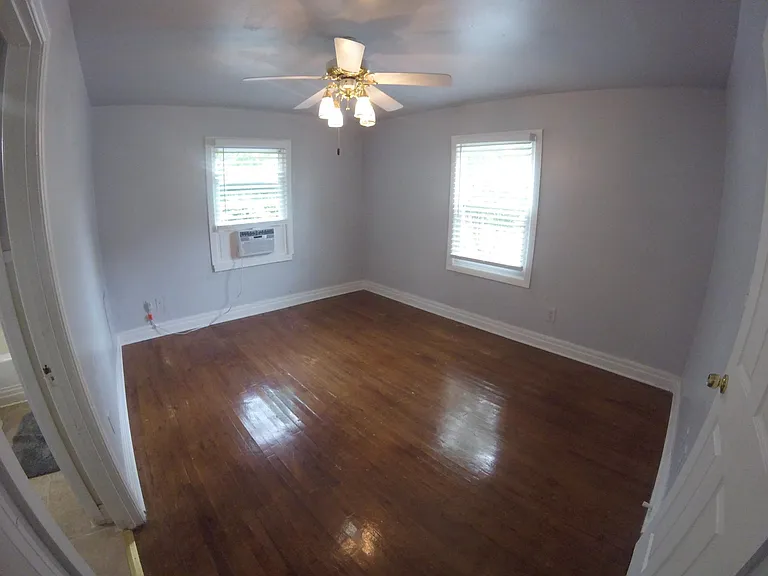 509 N University Blvd — Photo 7