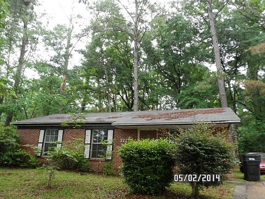 1st image of 2223 Hillside Dr