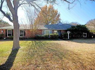 168 Woodland Cir, China Spring, TX 76633