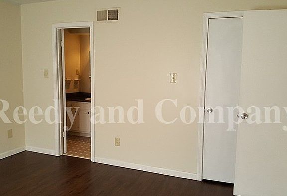 3rd image of 4310 Thistleway Dr