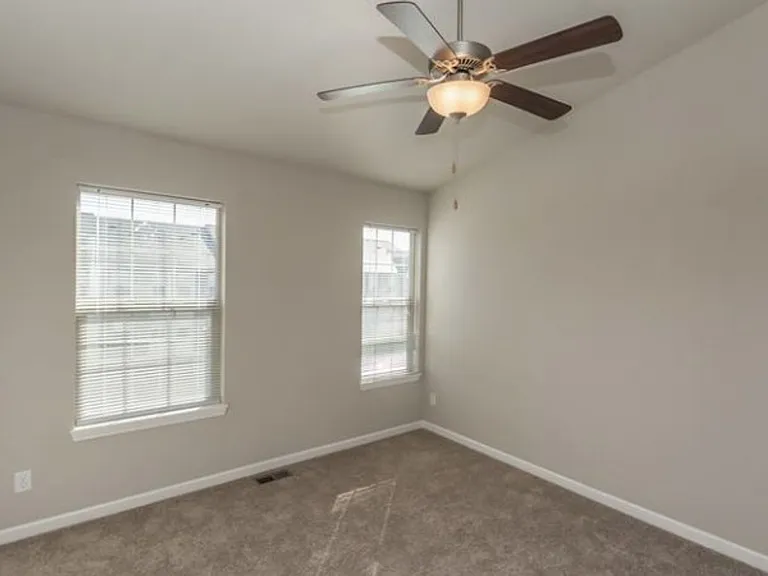 Village at Maple Bend Townhomes — Photo 18
