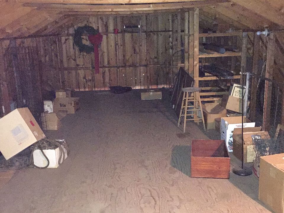 2nd image of 65 Maple St