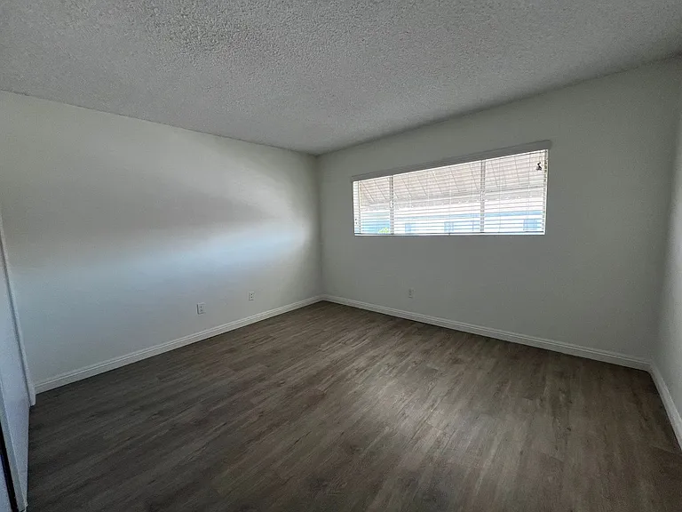 12411 Breezewood Dr — Photo 11