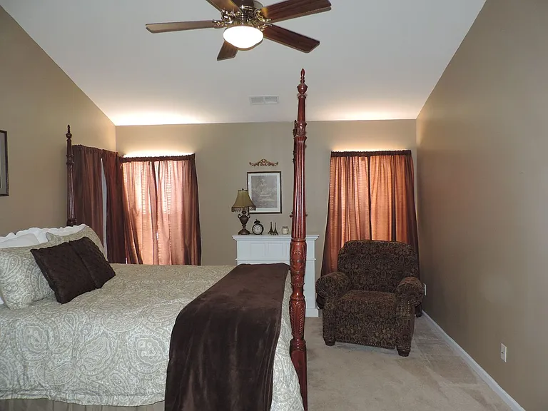 1947 Moss Creek Dr — Photo 16