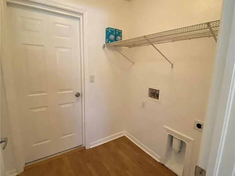 2136 NW 22nd Pl — Photo 32