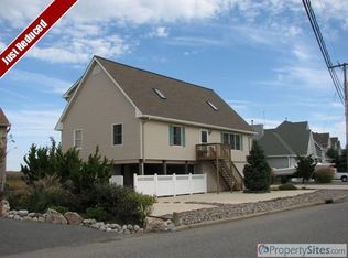 1028 Montauk Dr, Forked River, NJ 08731