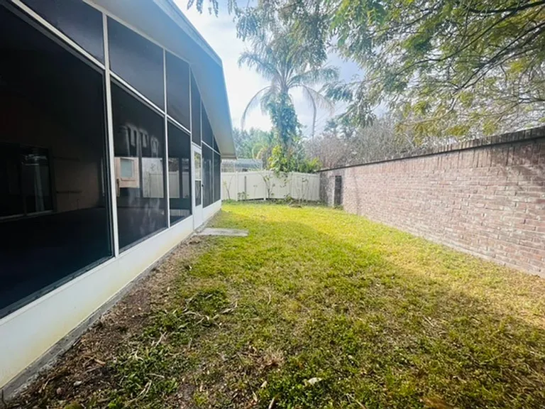 2861 Falling Tree Cir — Photo 19