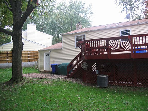 Private level back yard