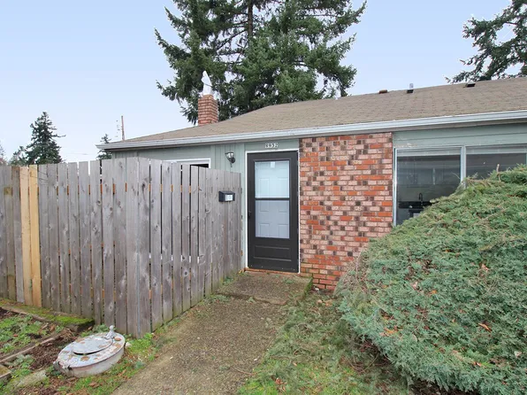 schol01, 8924-8934 SE Ellis St #8932, Portland, OR 97266