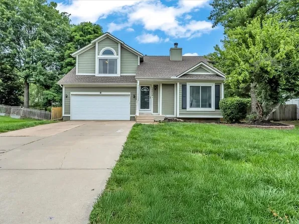 15409 Conser St, Overland Park, KS 66223
