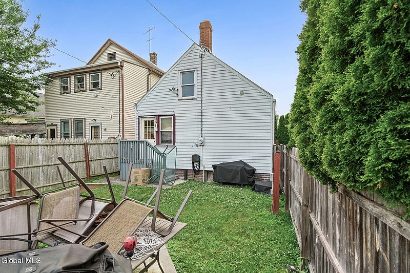 5th image of 446 7th Avenue