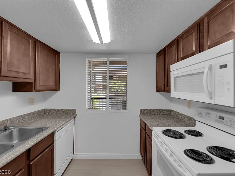 5295 Indian River Dr #301 — Photo 14