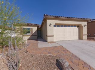 800 N Observation Trl W, Green Valley, AZ 85614
