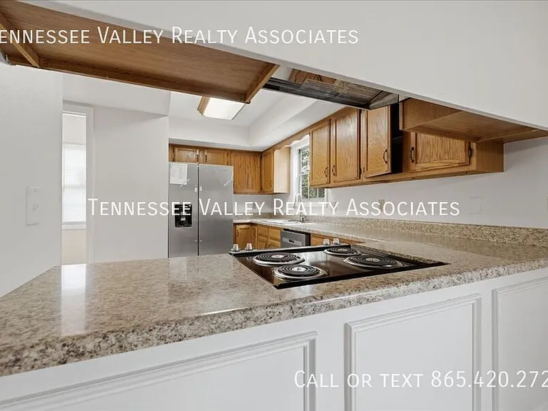 1277 Halifax Rd — Photo 15