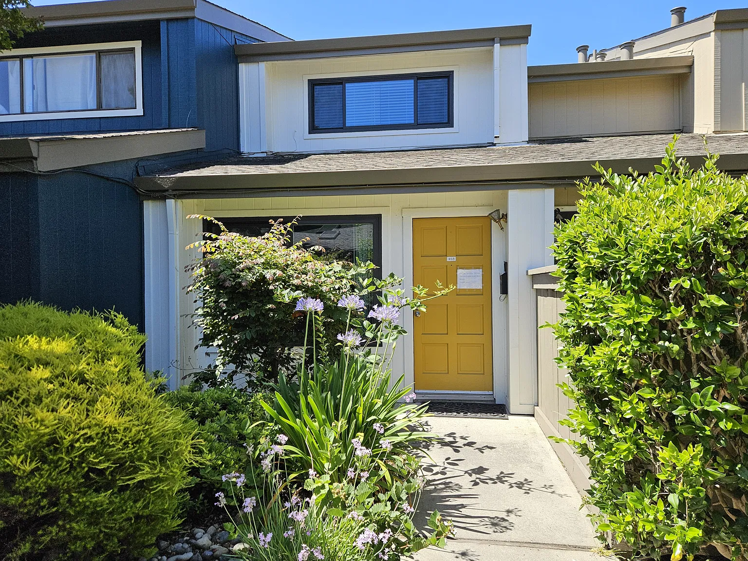 3 bed, 2.5 bath, 1487 sqft, $6,100 — Photo 1