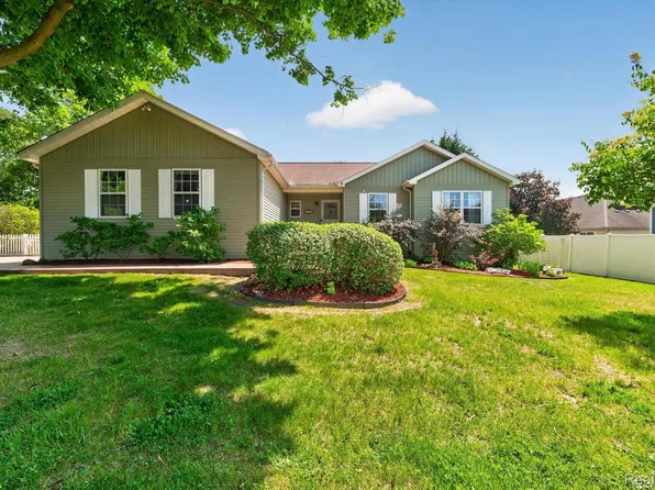 1259 Burgoyne Blvd, Rochester Hills, MI 48307