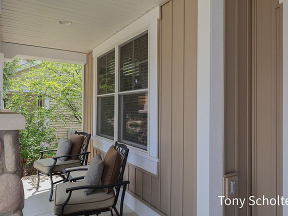 5th image of 2191 N Greenstone Dr SE
