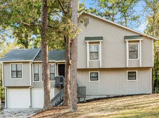 3742 Holland Dr, Snellville, GA 30039
