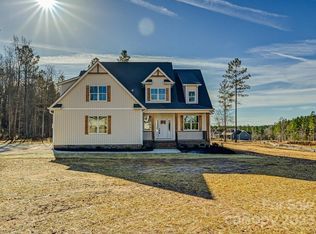 5010 Oxbow Run Ln, Clover, SC 29710