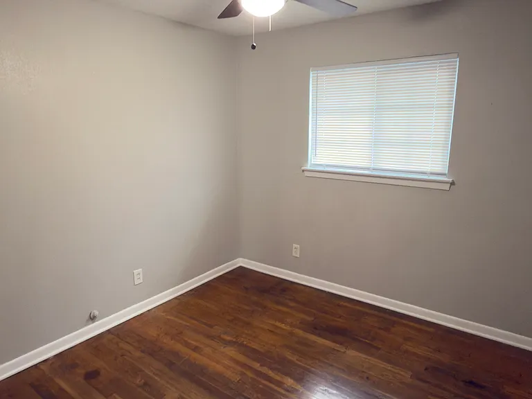 1308 Edward Dr — Photo 9