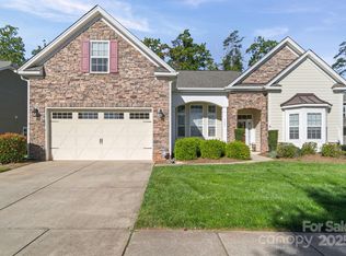 5326 Casper Dr, Charlotte, NC 28214